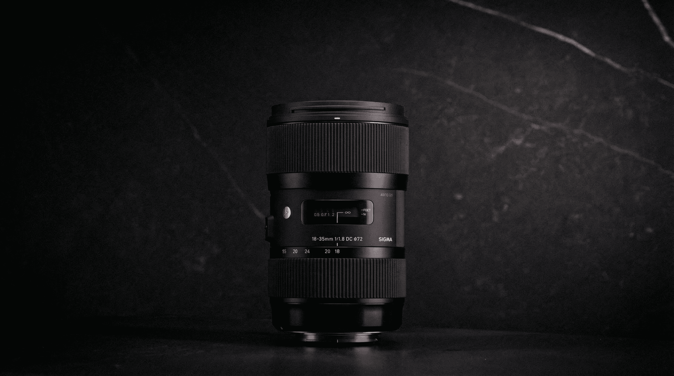 Sigma 18-35mm f/1.8 DC HSM Art