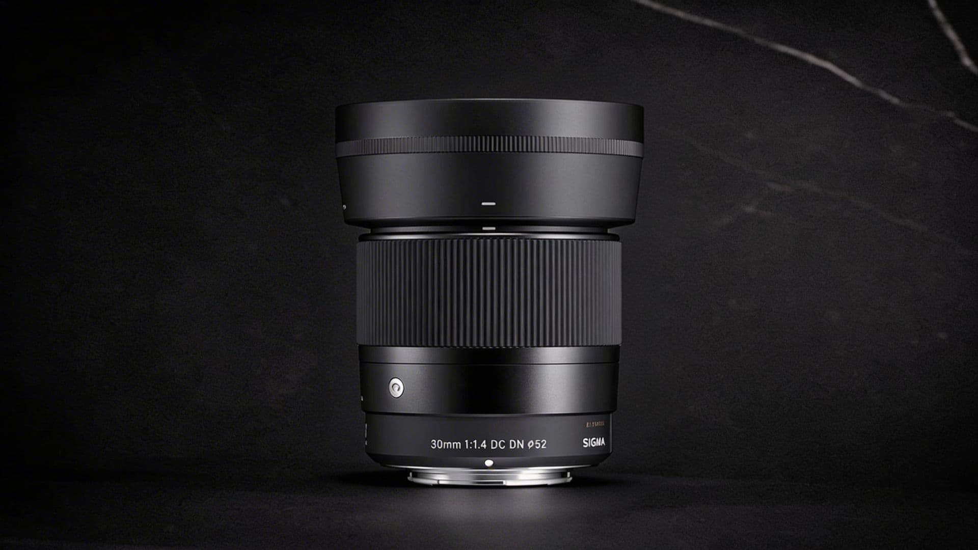 Sigma 30mm f/1.4 DC DN Contemporary